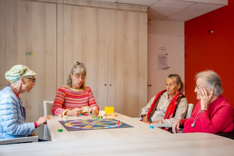 Maison de retraite médicalisée EHPAD Résidence Les Clos de Planestel à Bagnols-en-Forêt