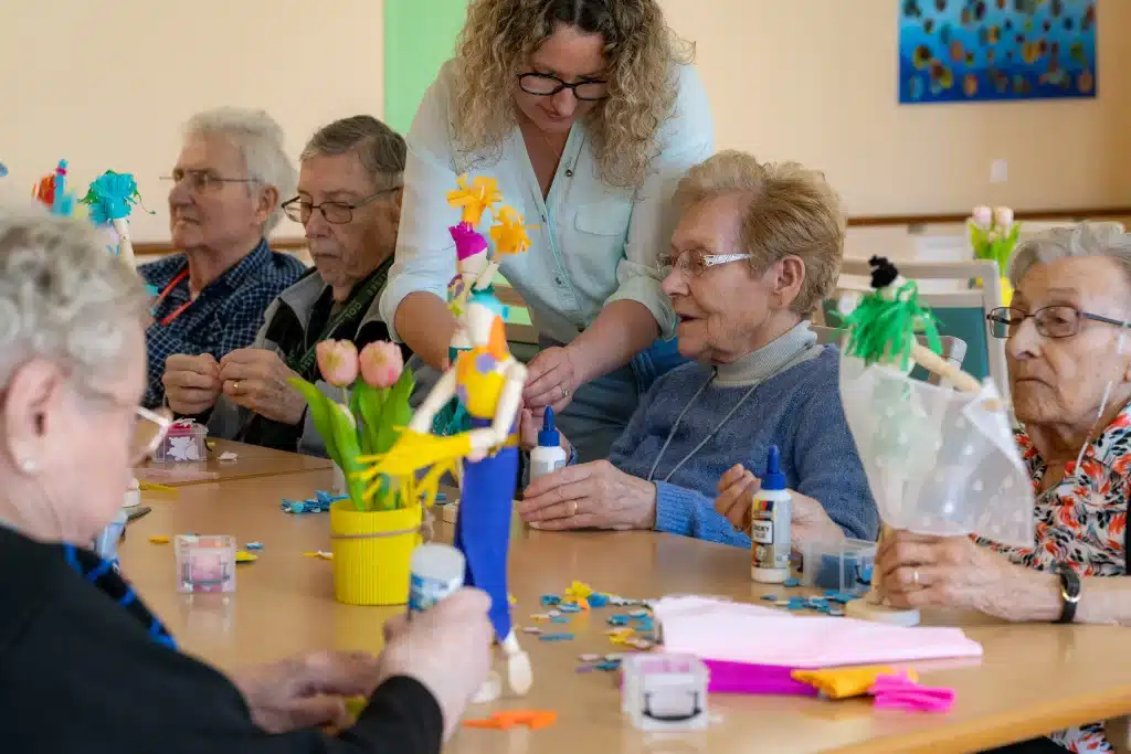 Comment accompagner les personnes atteintes de la maladie d’Alzheimer ? Comment accompagner les personnes atteintes de la maladie d’Alzheimer ?