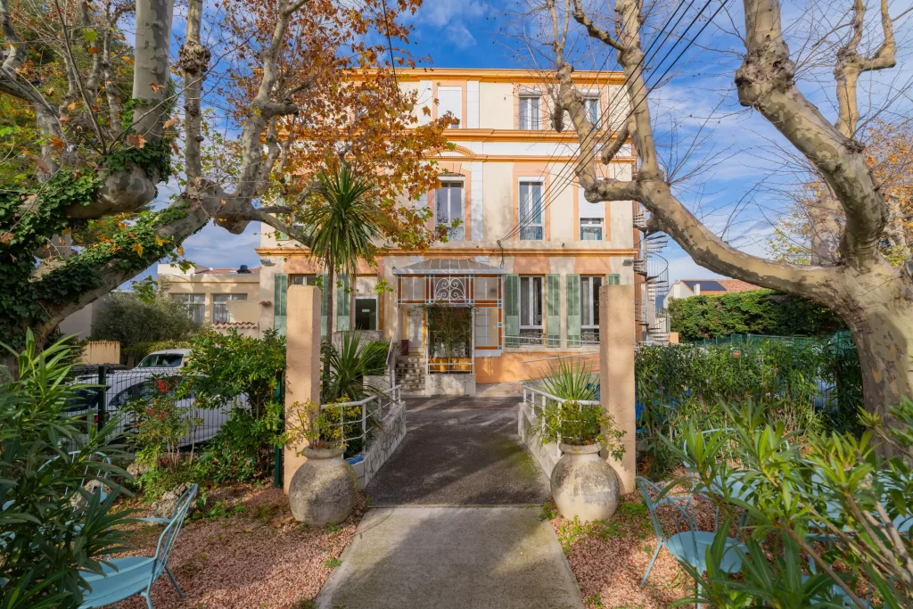 Maison de retraite médicalisée EHPAD La Roseraie à Marseille